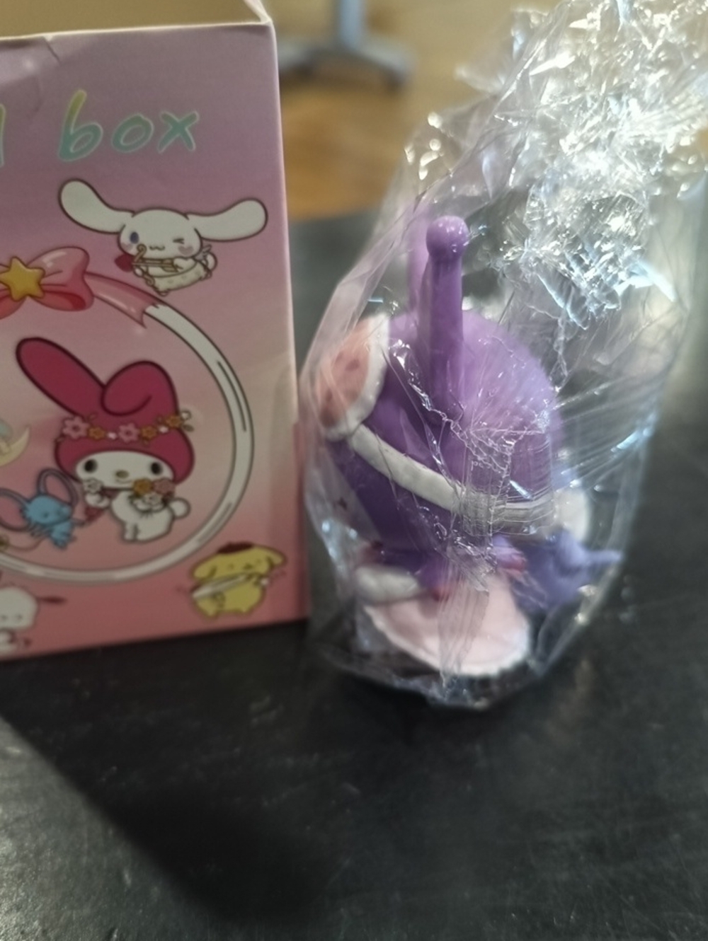 Pink Sleep Mask Kuromi Blind Box Figure - Picture 4 of 4